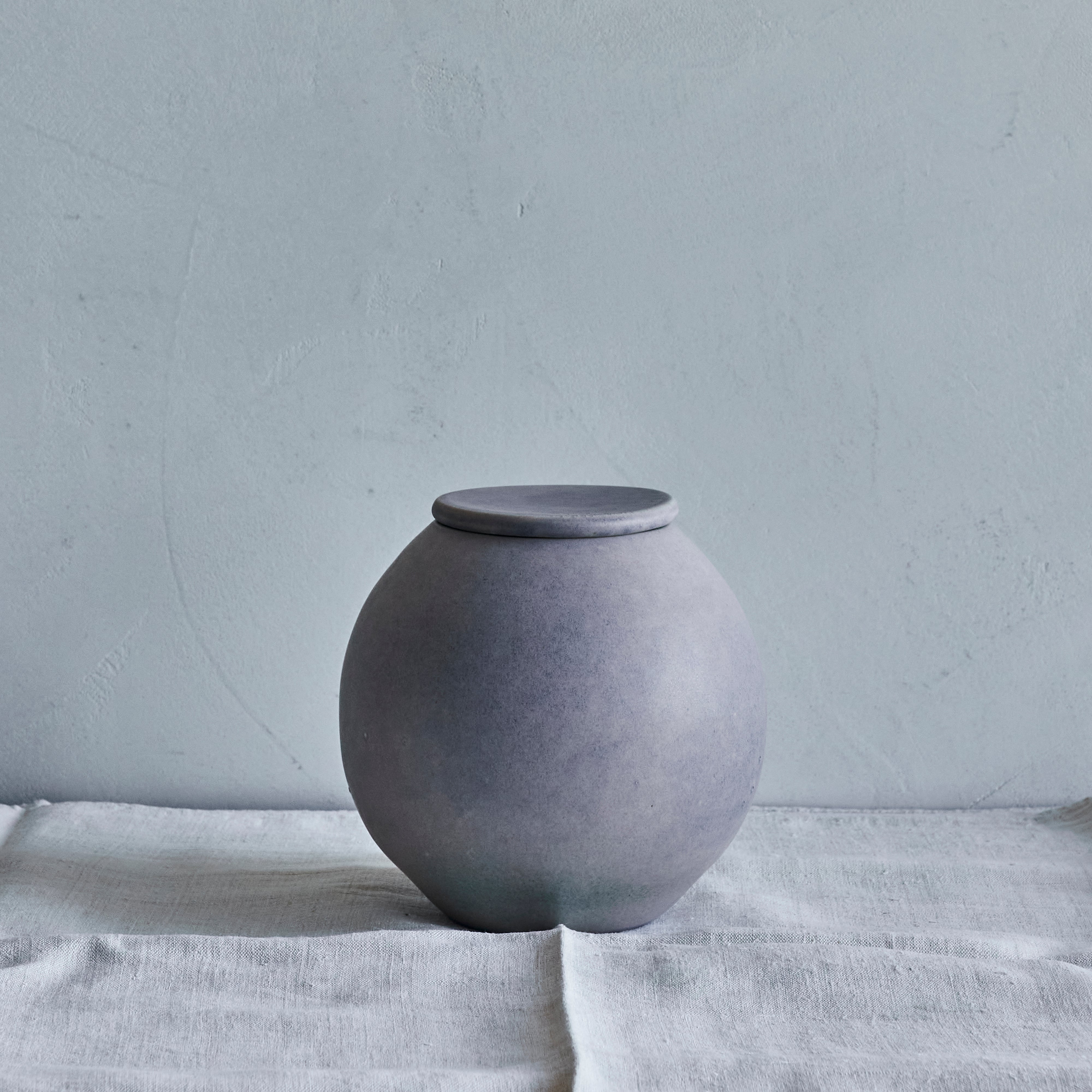 Small Round Vessel
